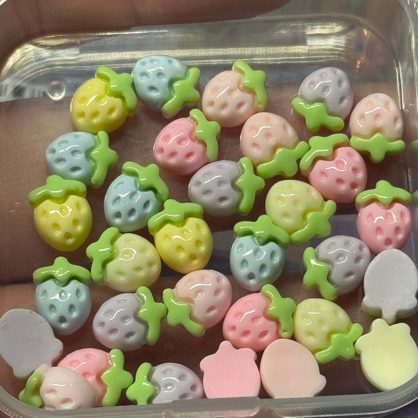 PASTEL STRAWBERRY TAG