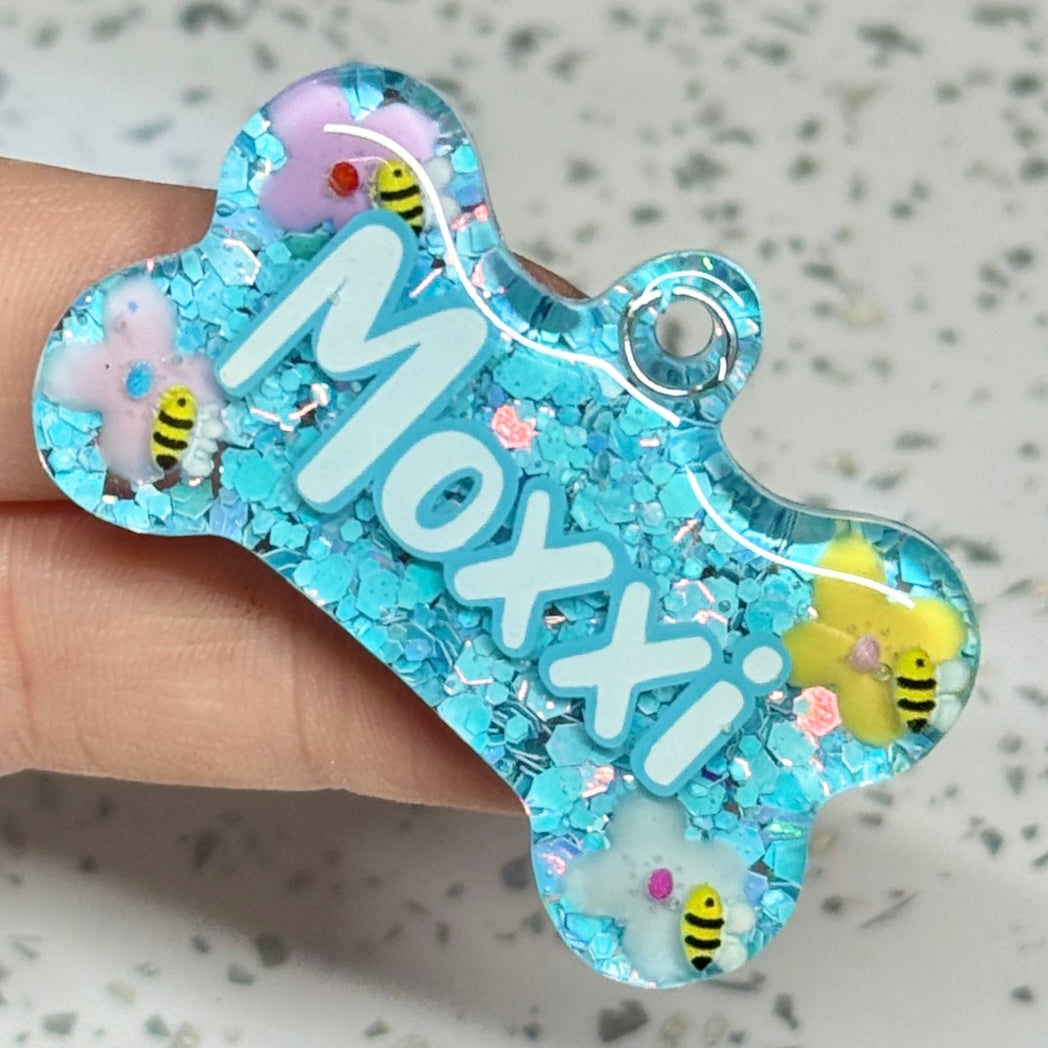 FLORAL BEE TAG