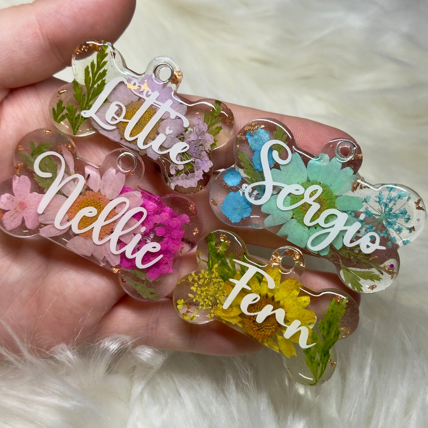 REAL PRESSED FLOWER TAG