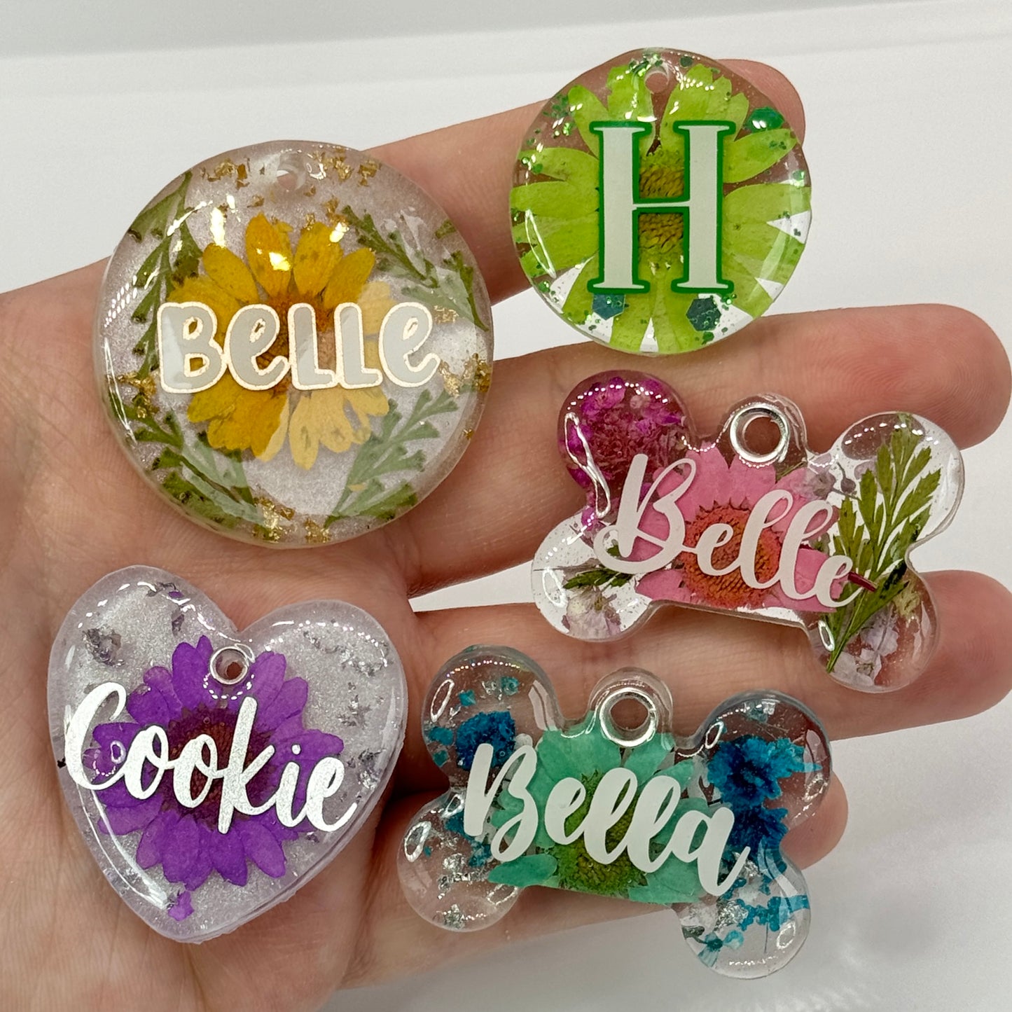 REAL PRESSED FLOWER TAG