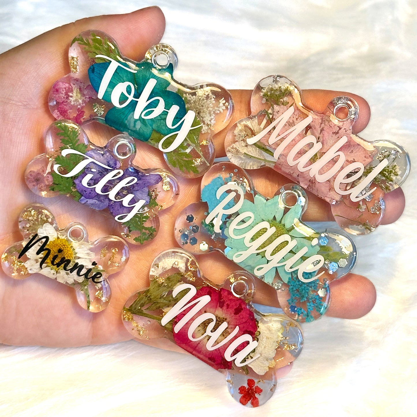 REAL PRESSED FLOWER TAG