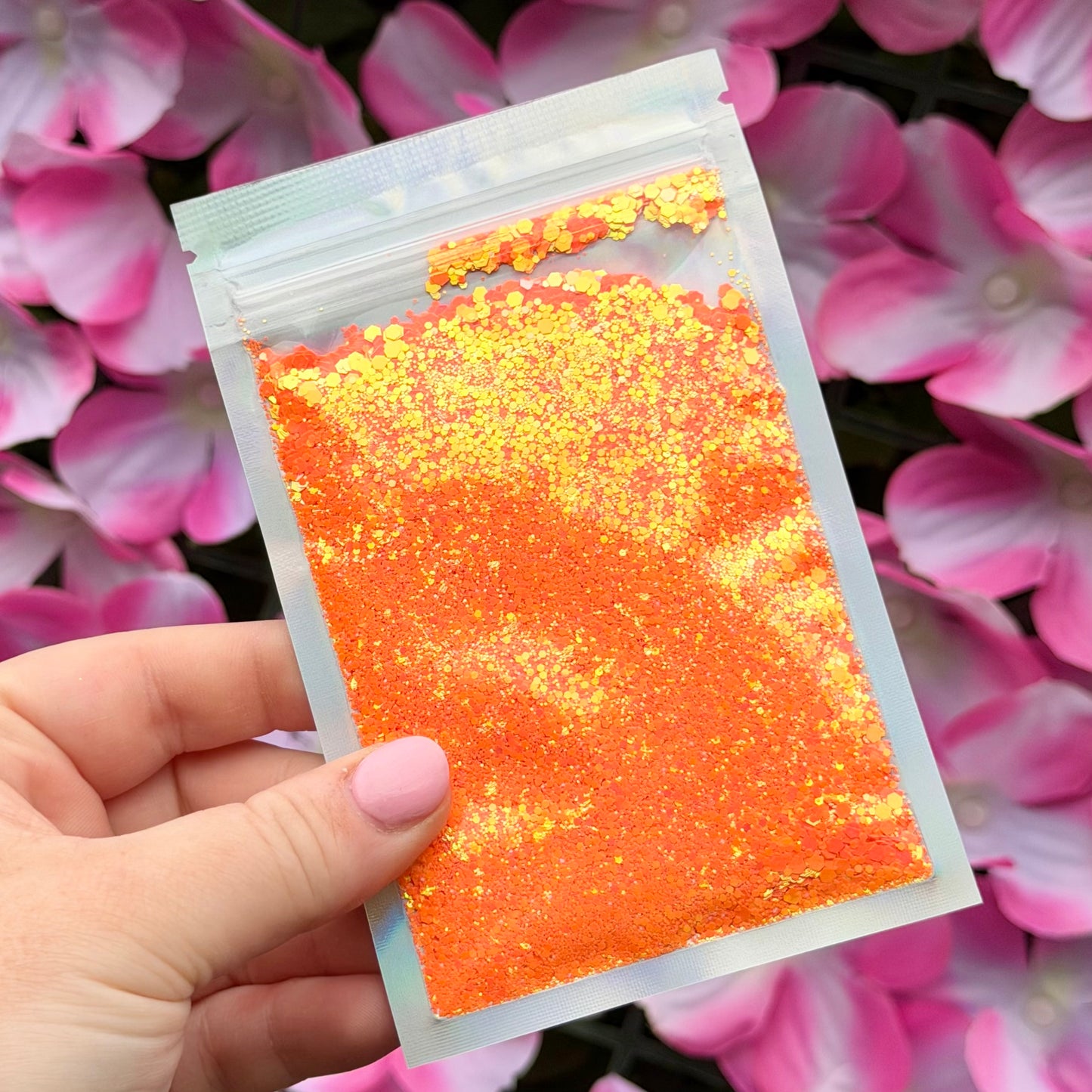The Boone Glitter Tag